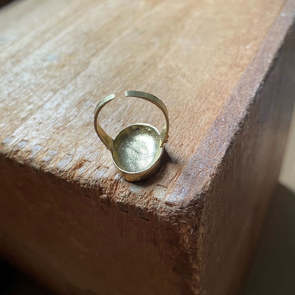 Engraved ID signet oval ring w design gold boho brass adjustable - Picture 7 of 7